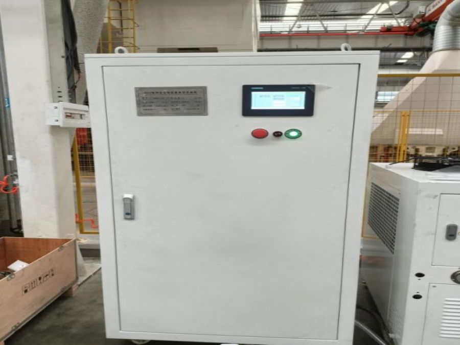 亚洲丰满熟女一区二区蜜桃