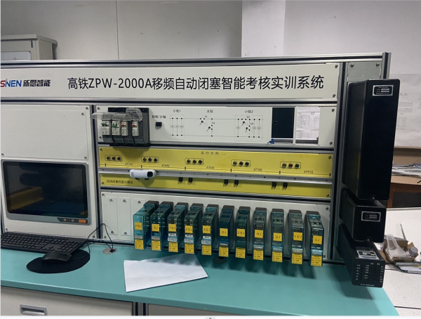 亚洲丰满熟女一区二区蜜桃