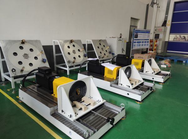 亚洲丰满熟女一区二区蜜桃