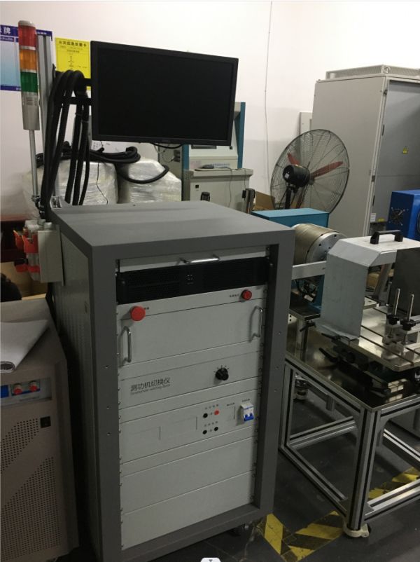 亚洲丰满熟女一区二区蜜桃