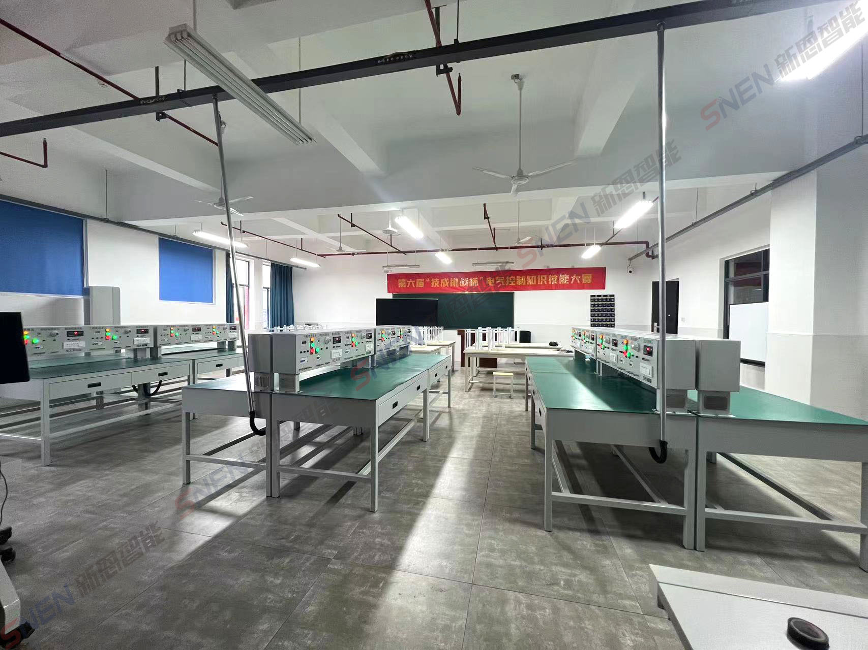 亚洲丰满熟女一区二区蜜桃