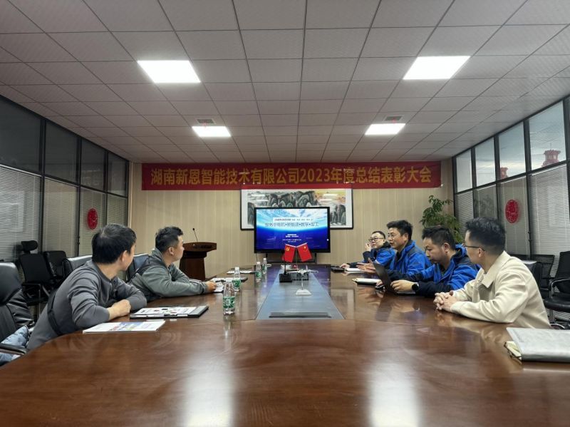 亚洲丰满熟女一区二区蜜桃