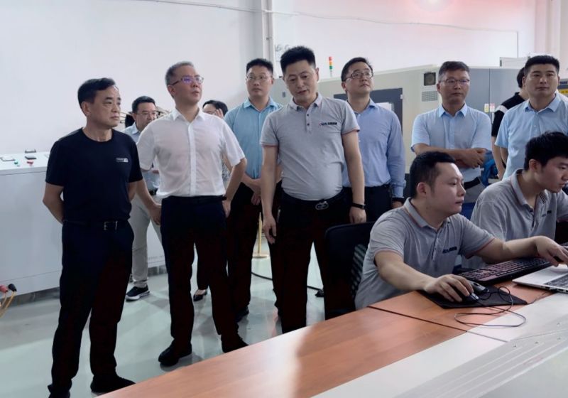 亚洲丰满熟女一区二区蜜桃