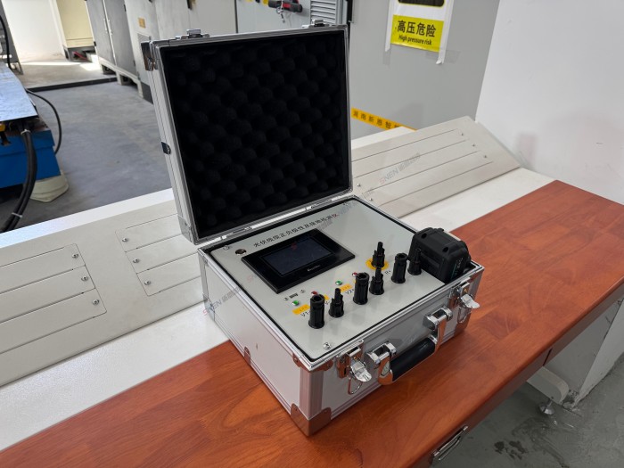 亚洲丰满熟女一区二区蜜桃