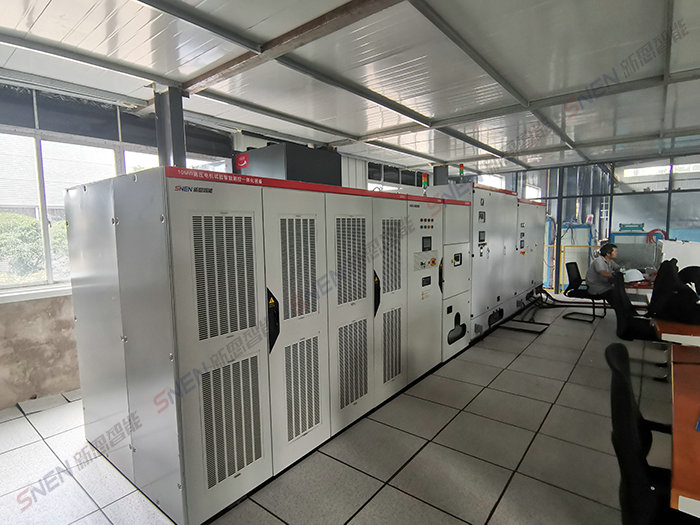 亚洲丰满熟女一区二区蜜桃