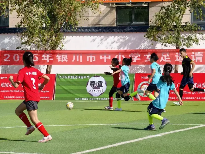 亚洲丰满熟女一区二区蜜桃