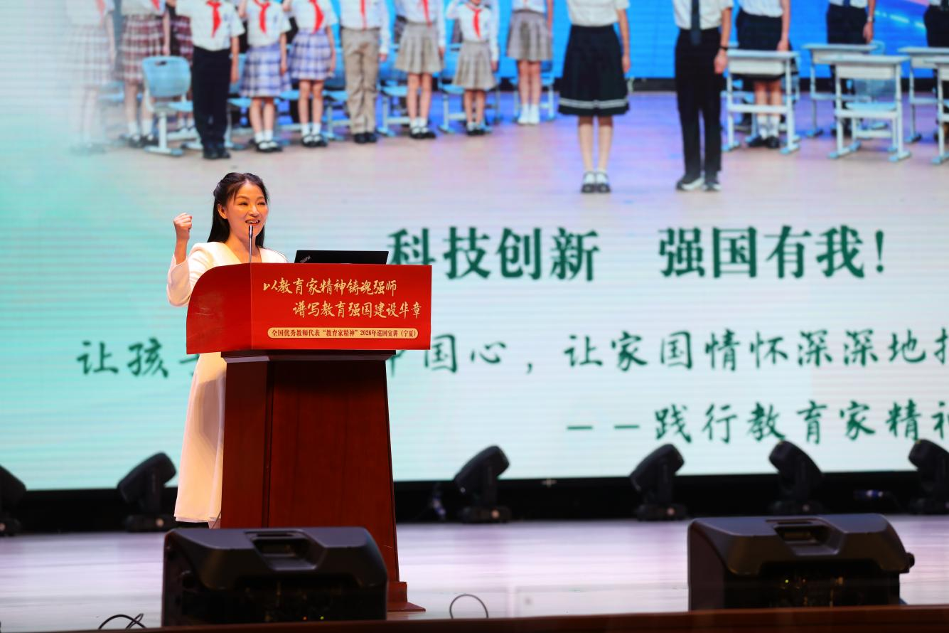 亚洲丰满熟女一区二区蜜桃