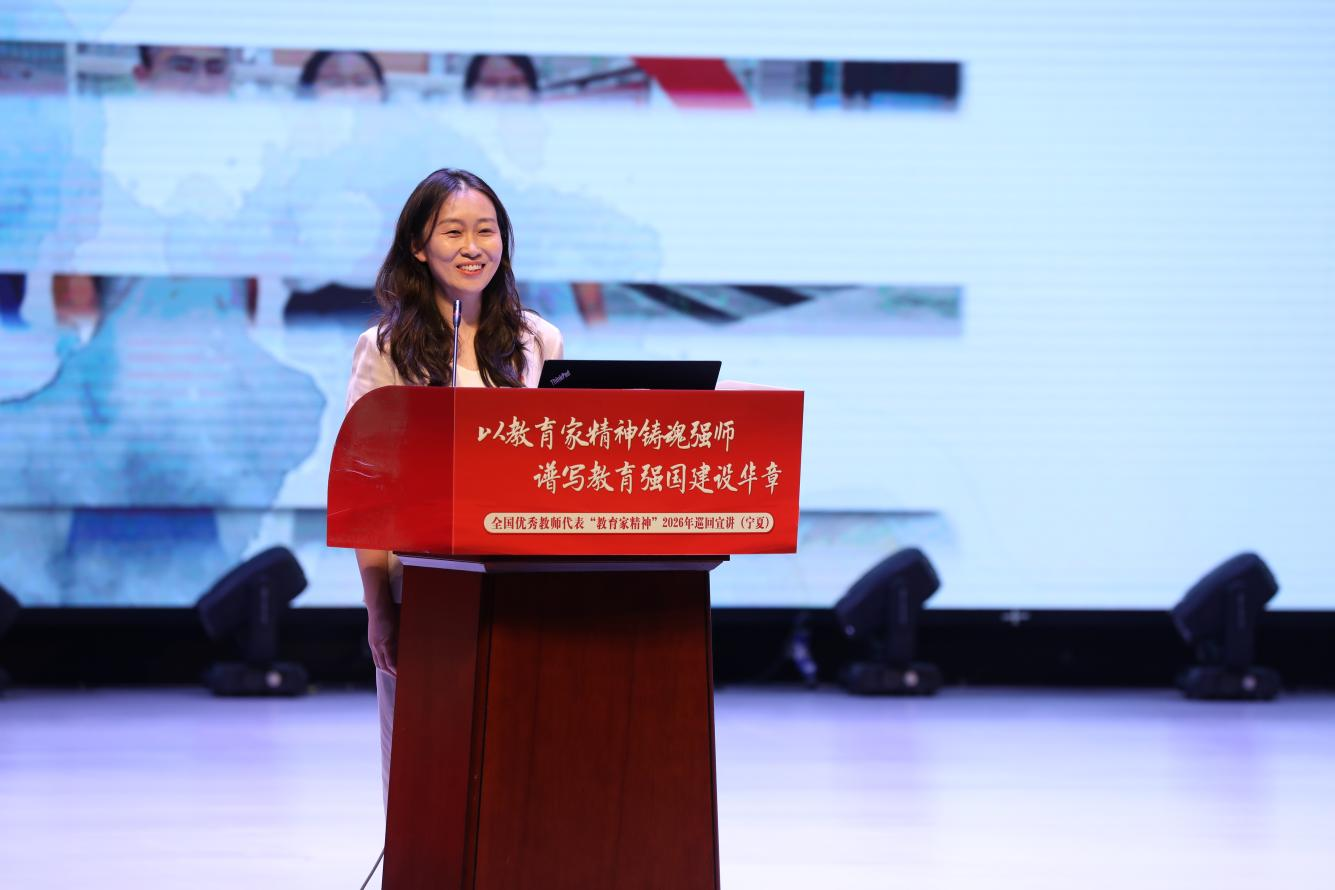 亚洲丰满熟女一区二区蜜桃