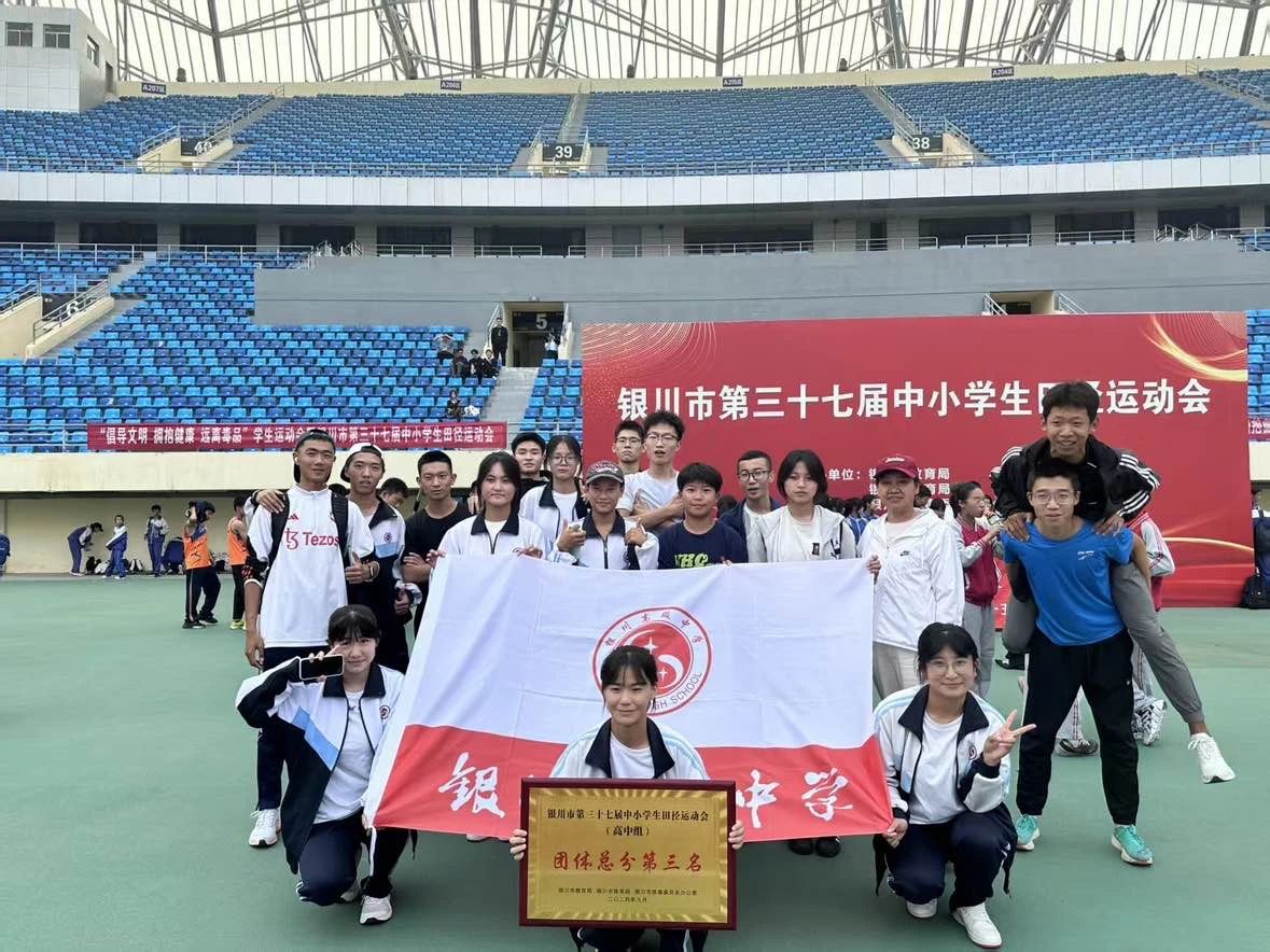 亚洲丰满熟女一区二区蜜桃