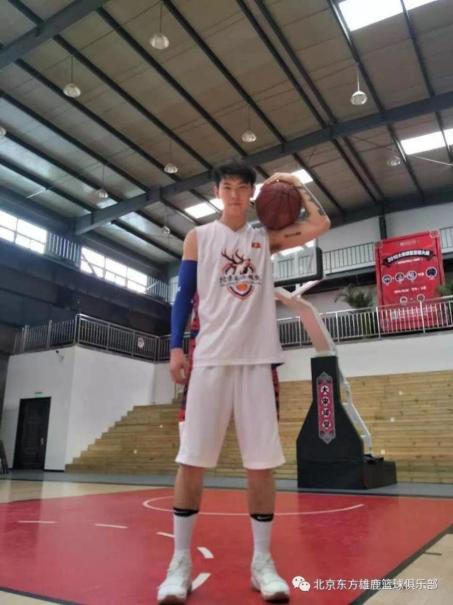 亚洲丰满熟女一区二区蜜桃